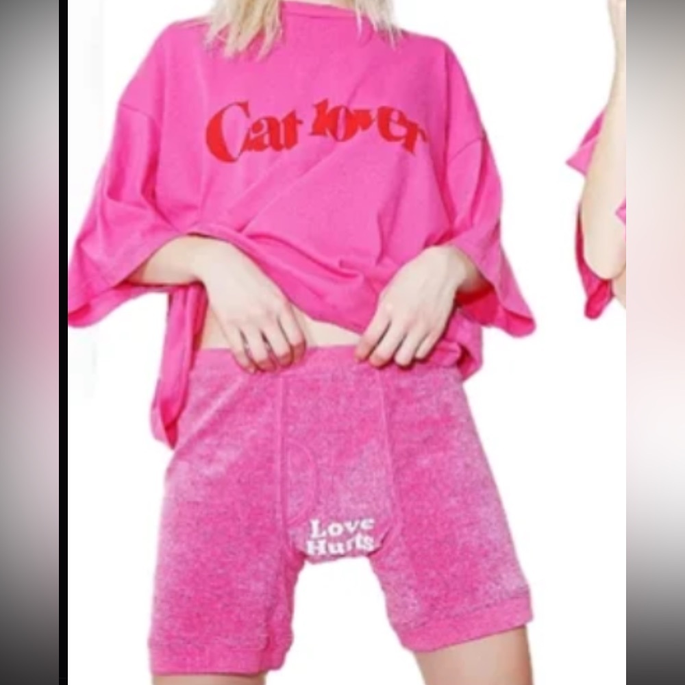 DAYDREAM NATION “LOVE HURTS” PINK BOXER BRIEFS
